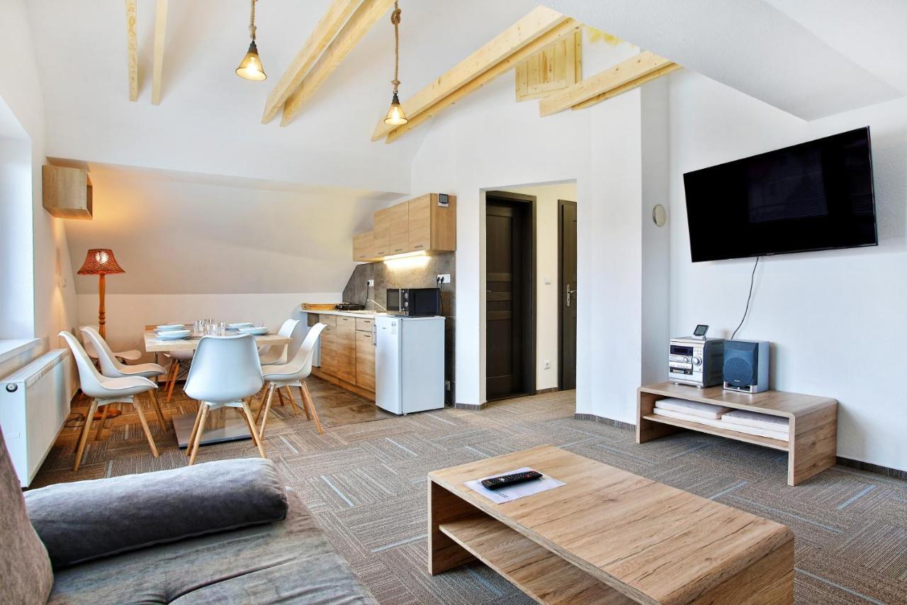 Apartmany Za Rohom ลิฟตอฟสกีมิคูลาช ภายนอก รูปภาพ