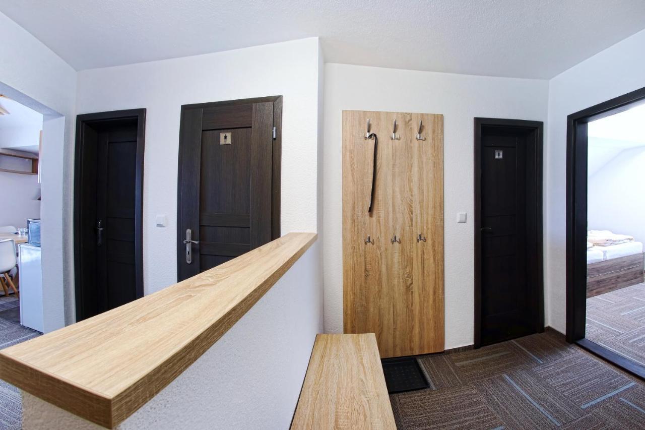 Apartmany Za Rohom ลิฟตอฟสกีมิคูลาช ภายนอก รูปภาพ