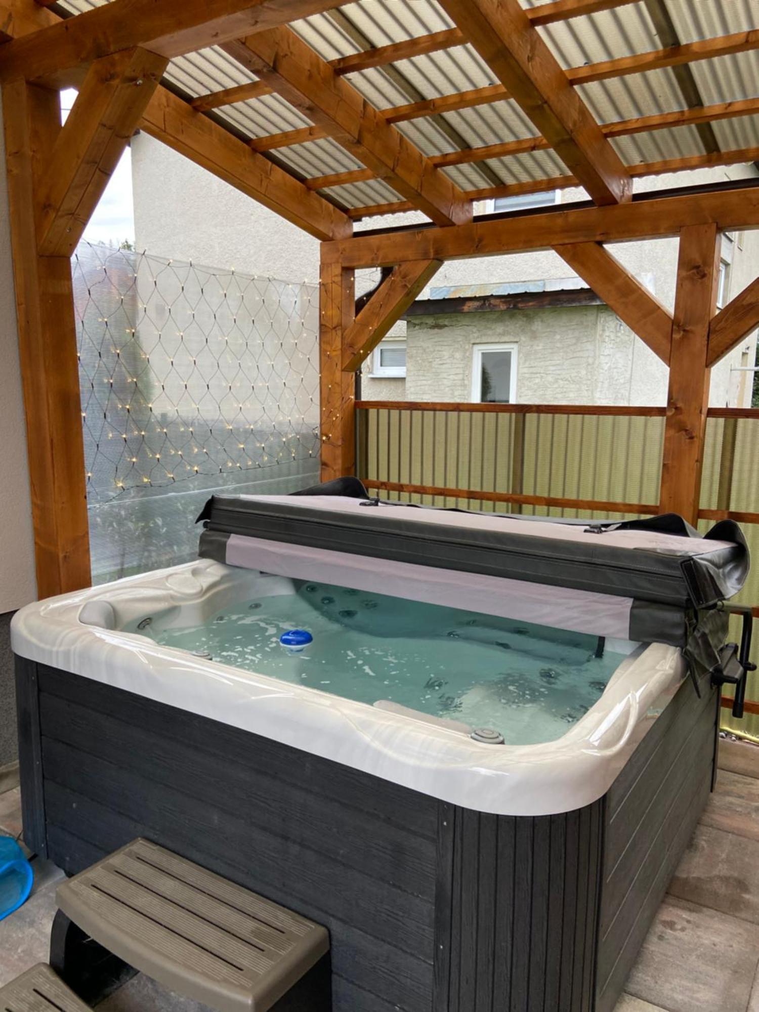 Apartmany Za Rohom ลิฟตอฟสกีมิคูลาช ภายนอก รูปภาพ